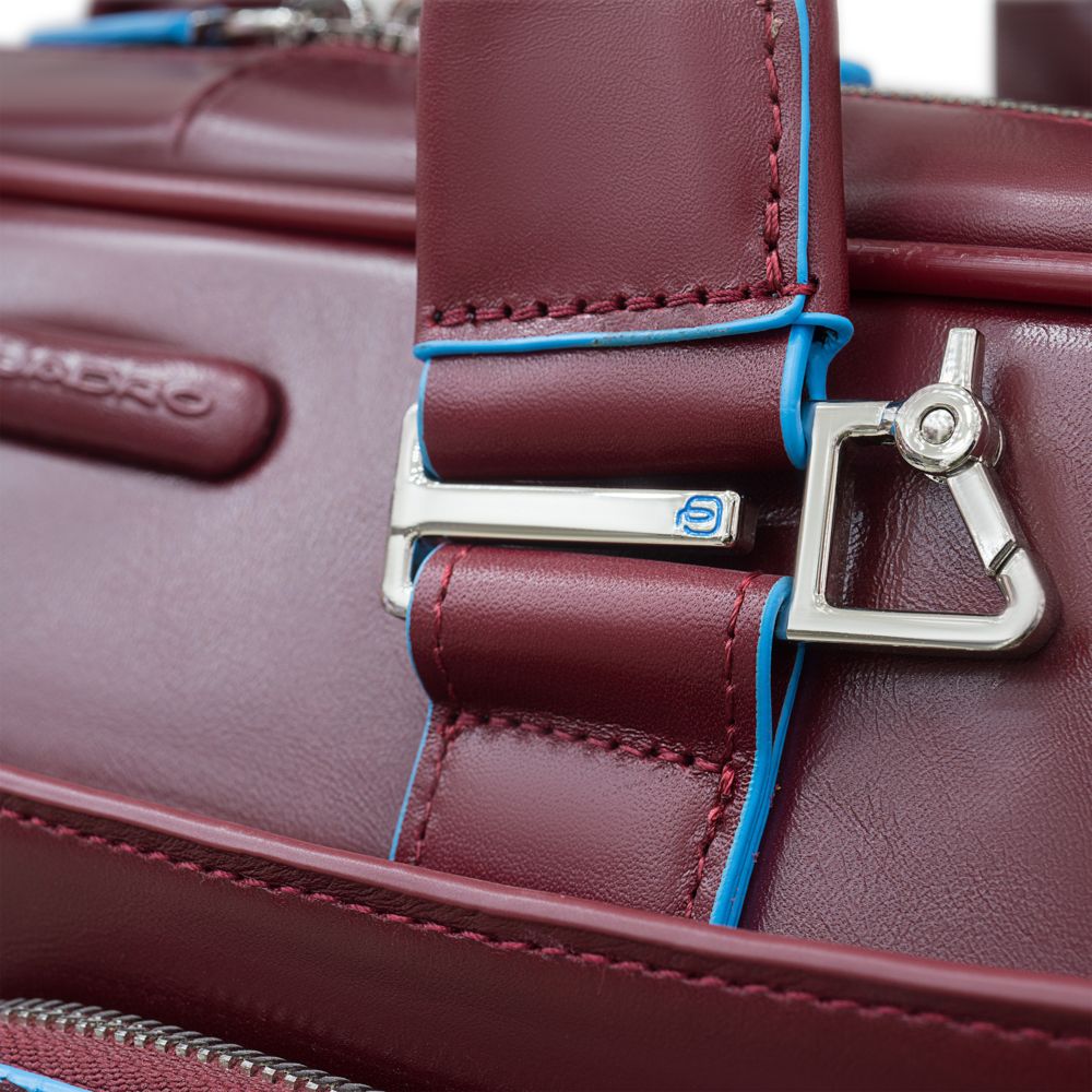 Сумка с отделением для ноутбука Piquadro Blue Square, красная Сумка с отделением для ноутбука Piquadro Blue Square, красная