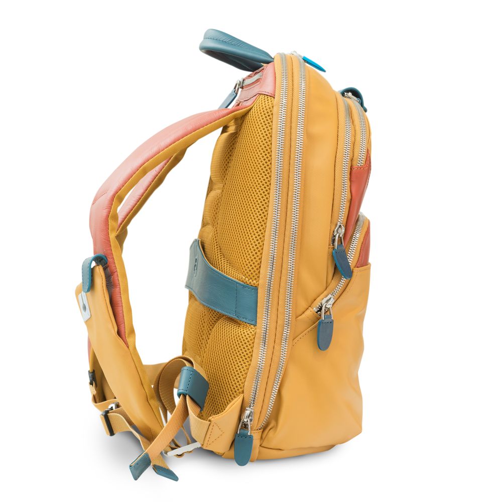 Рюкзак Piquadro COLEOS, желтый Рюкзак Piquadro COLEOS, желтый