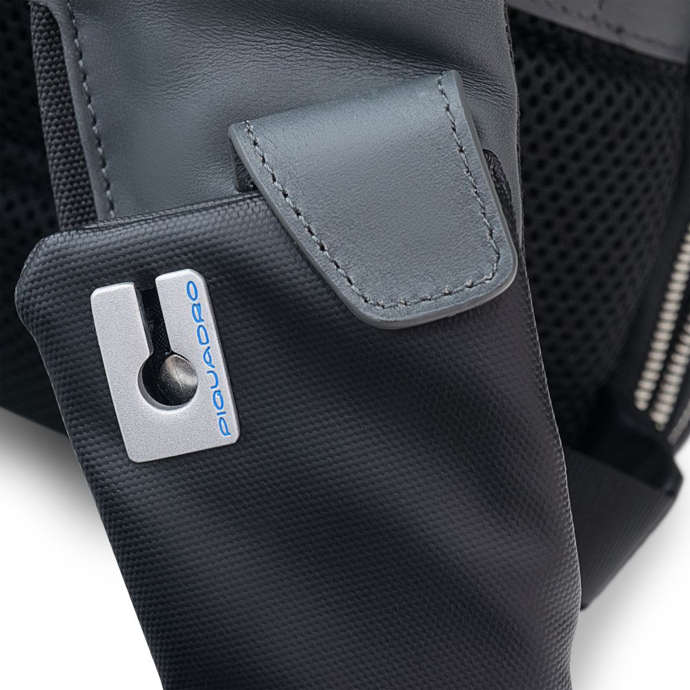 Рюкзак Piquadro COLEOS, черный Рюкзак Piquadro COLEOS, черный